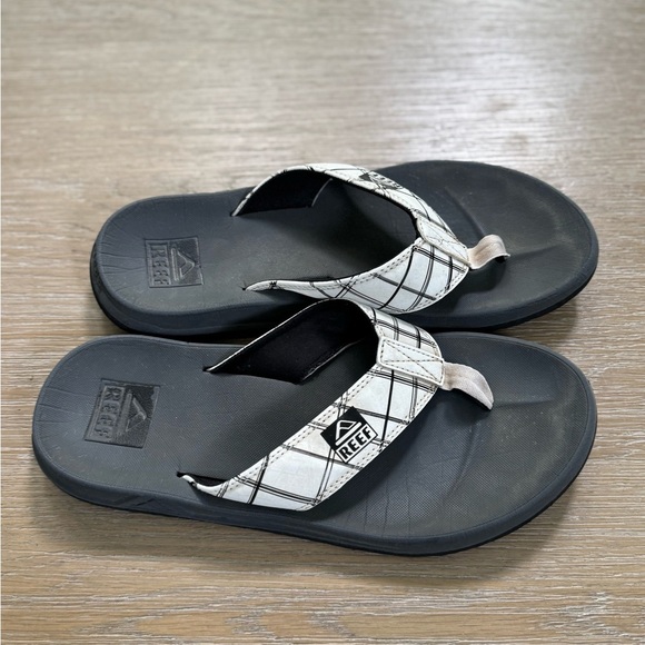 REEF men’s plaid strap summer flip flops slides shoes size 11 - Picture 2 of 3